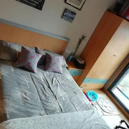 En Piso Compartido Y Wc Compartido Cerca De Playa De Samil Apartament *