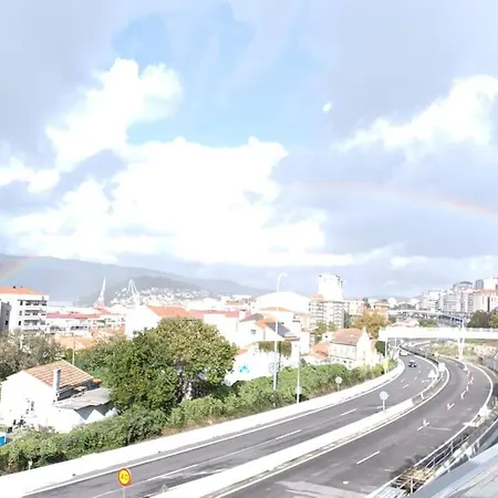 En Piso Compartido Cerca De Playa De Samil Vigo