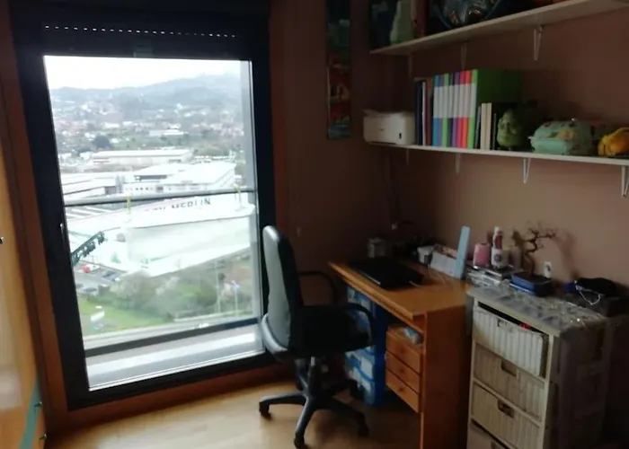 En Piso Compartido Y Wc Compartido Cerca De Playa De Samil Apartmán *